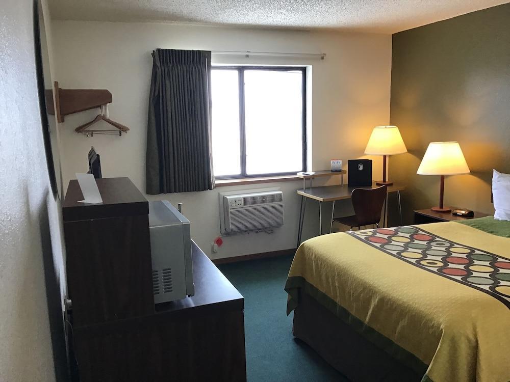 Super 8 By Wyndham Livingston Yellowstone Luaran gambar