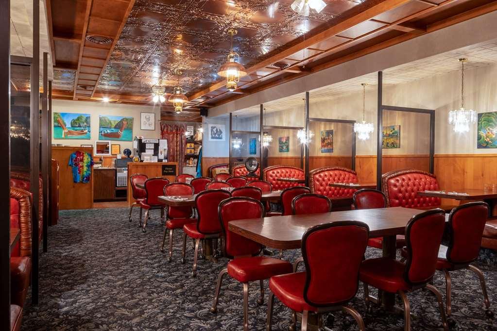 Super 8 By Wyndham Livingston Yellowstone Restoran gambar