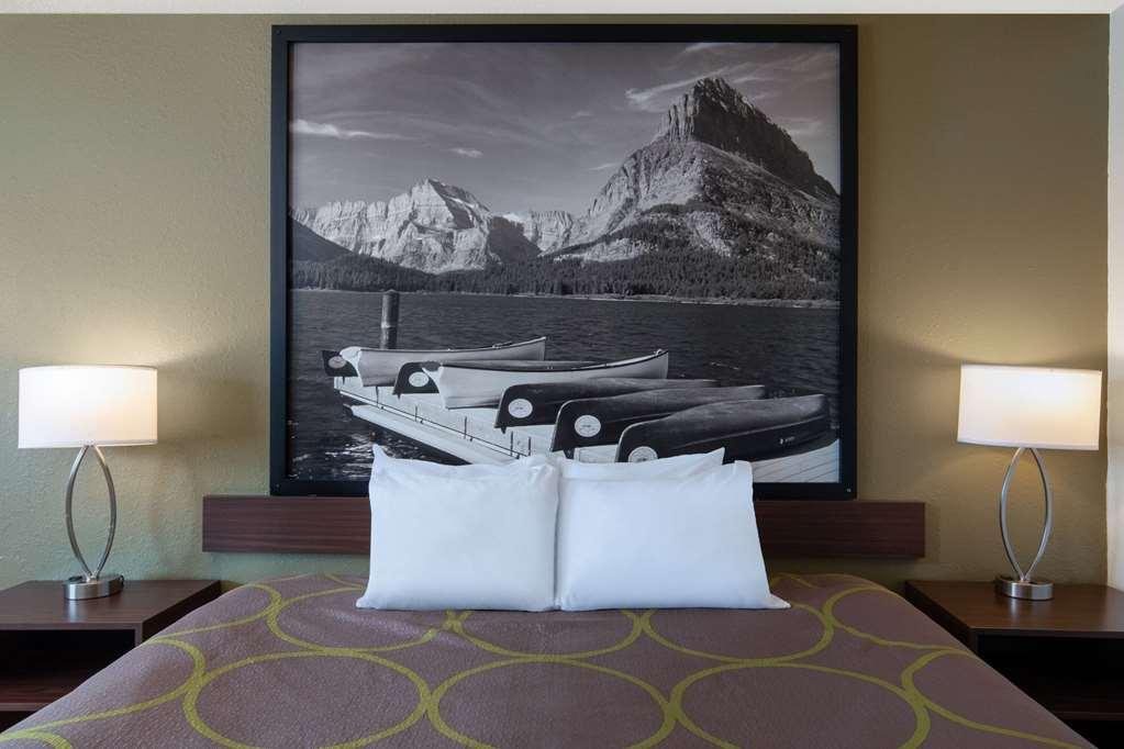 Super 8 By Wyndham Livingston Yellowstone Bilik gambar