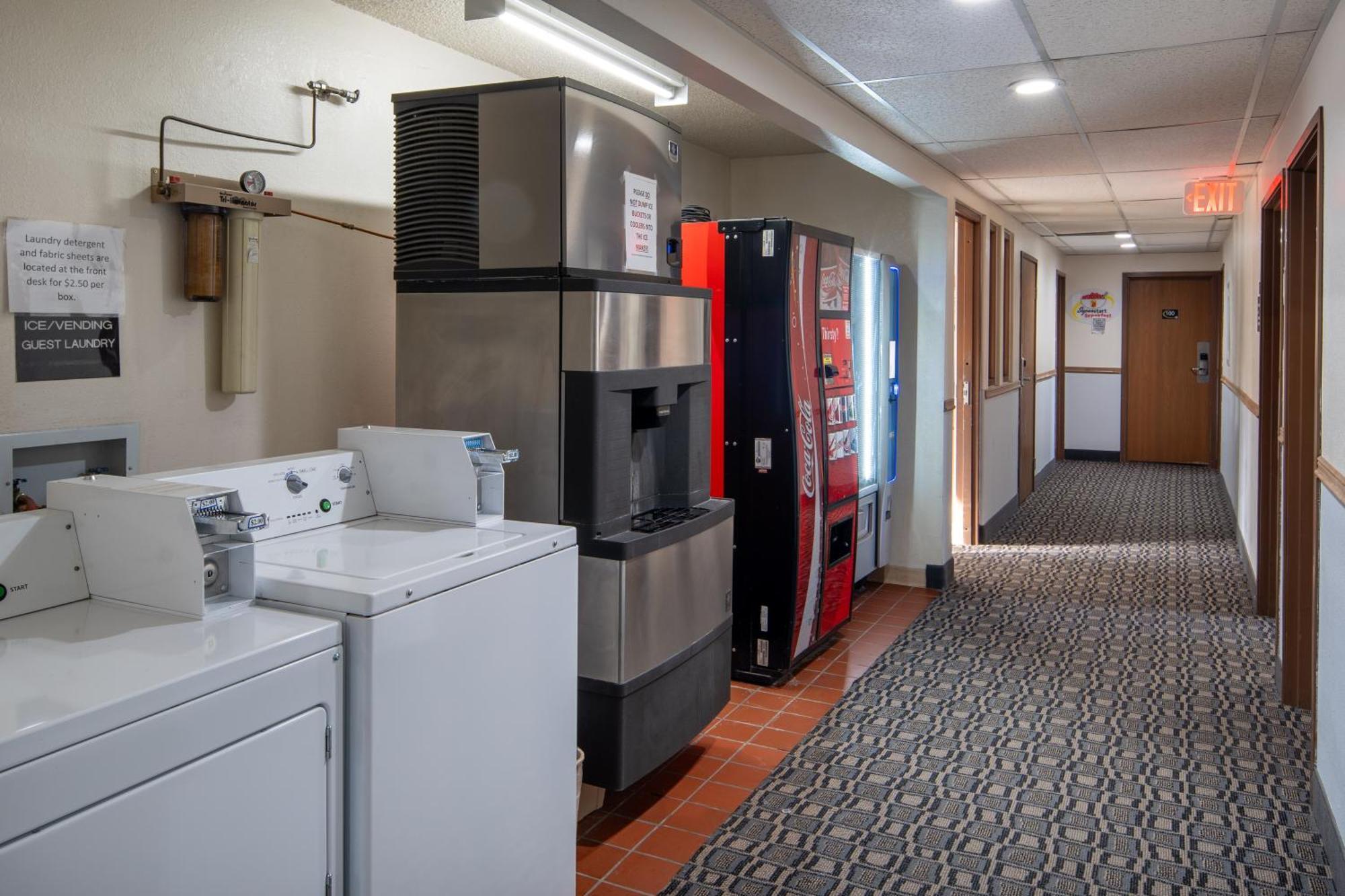 Super 8 By Wyndham Livingston Yellowstone Luaran gambar